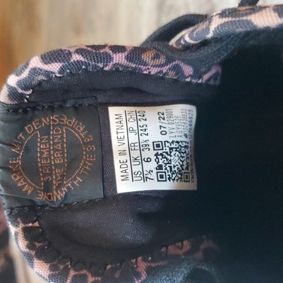 Adidas size US women's 7.5 leppard print Nizza - Picture 4 of 7